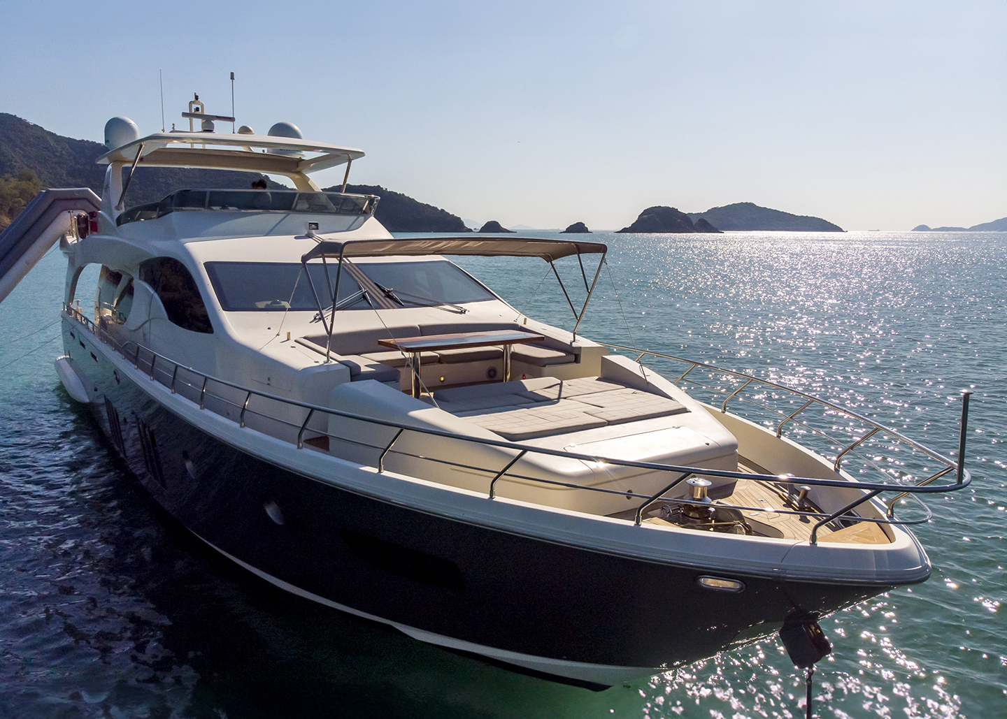 Azimut 88 Hong Kong Exclusive Venue Boats & Yachts1