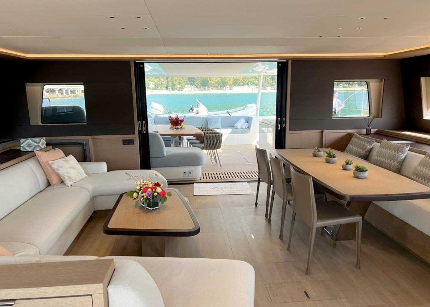 Lagoonsixty7 Hong Kong Exclusive Venue Boats & Yachts2