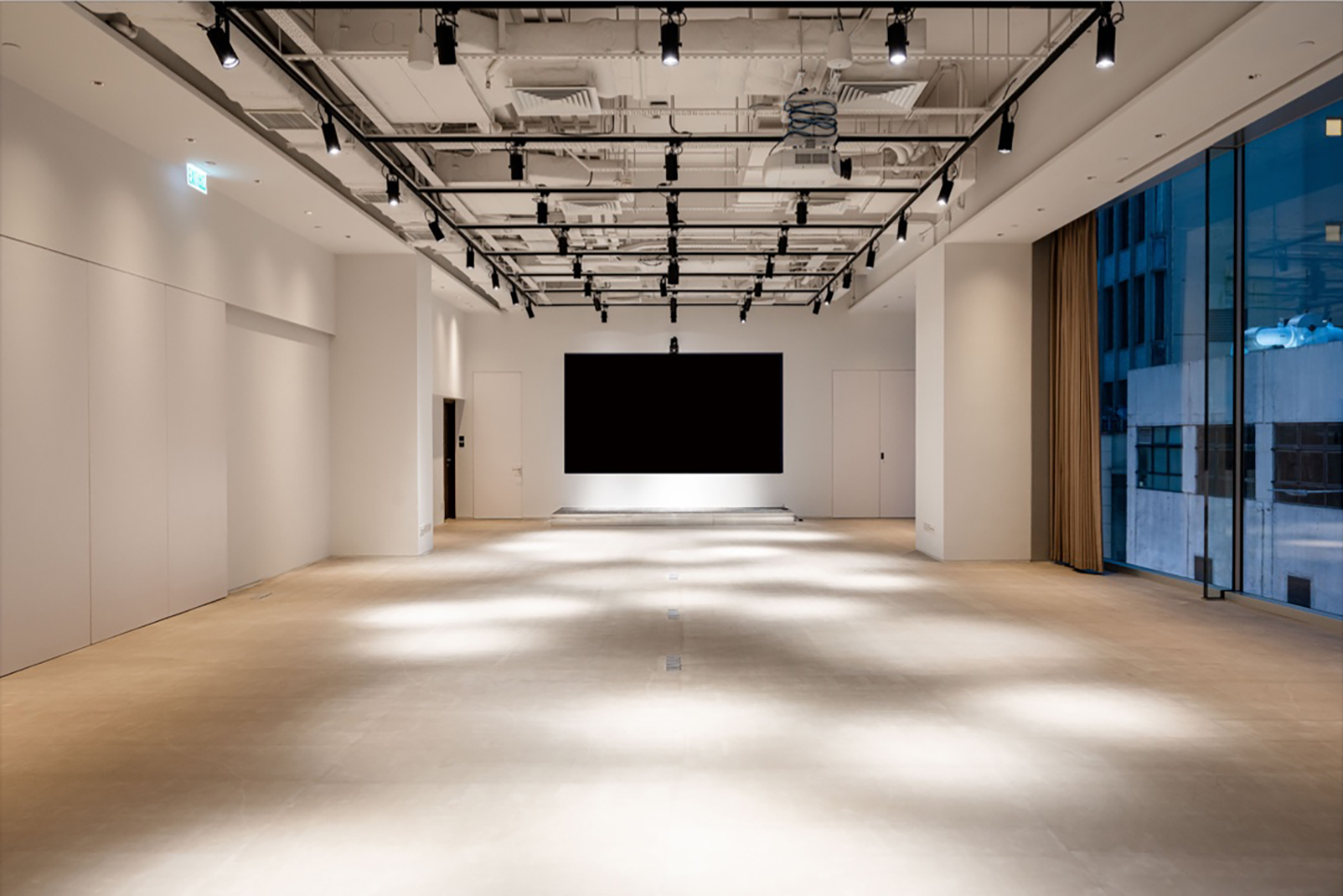 Exclusive Venue Hong Kong-28stanley_Cenral_Corporate_Staycation_Wedding_Privateevent_Wedding_Party_EventSpace1