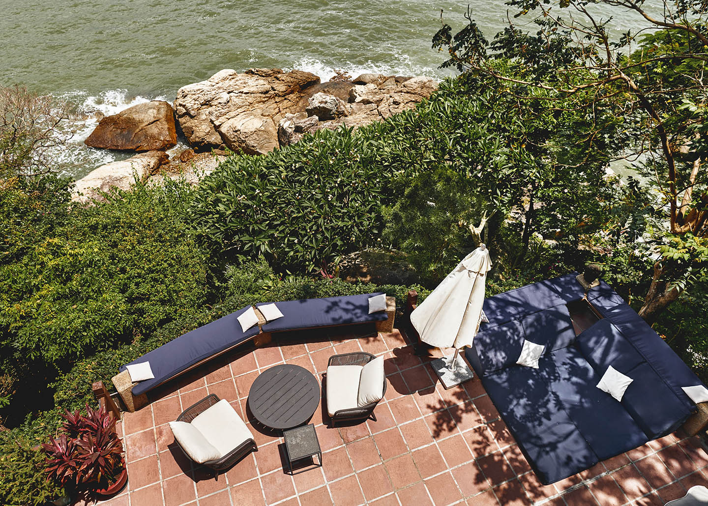 Exclusive Venue Hong Kong-CliffHouse_Lantau_Corporate_ShootingFilming_Wedding_Staycation14