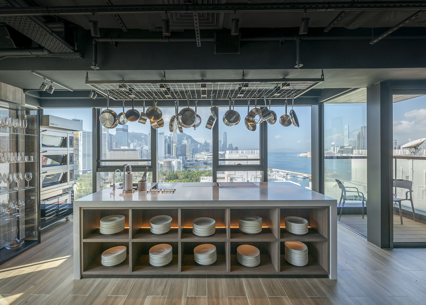 Exclusive Venue Hong Kong-Dinersclub_Cenral_Corporate_Staycation_Wedding_Privateevent_Wedding_Party_EventSpace2