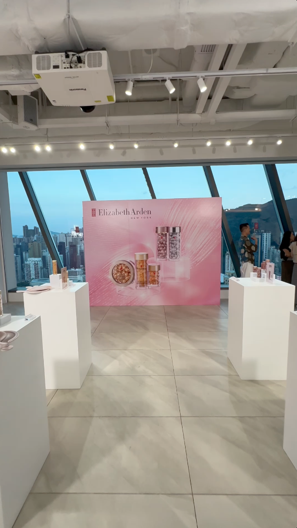 Elizabeth Arden x Sugar Cube.mp4