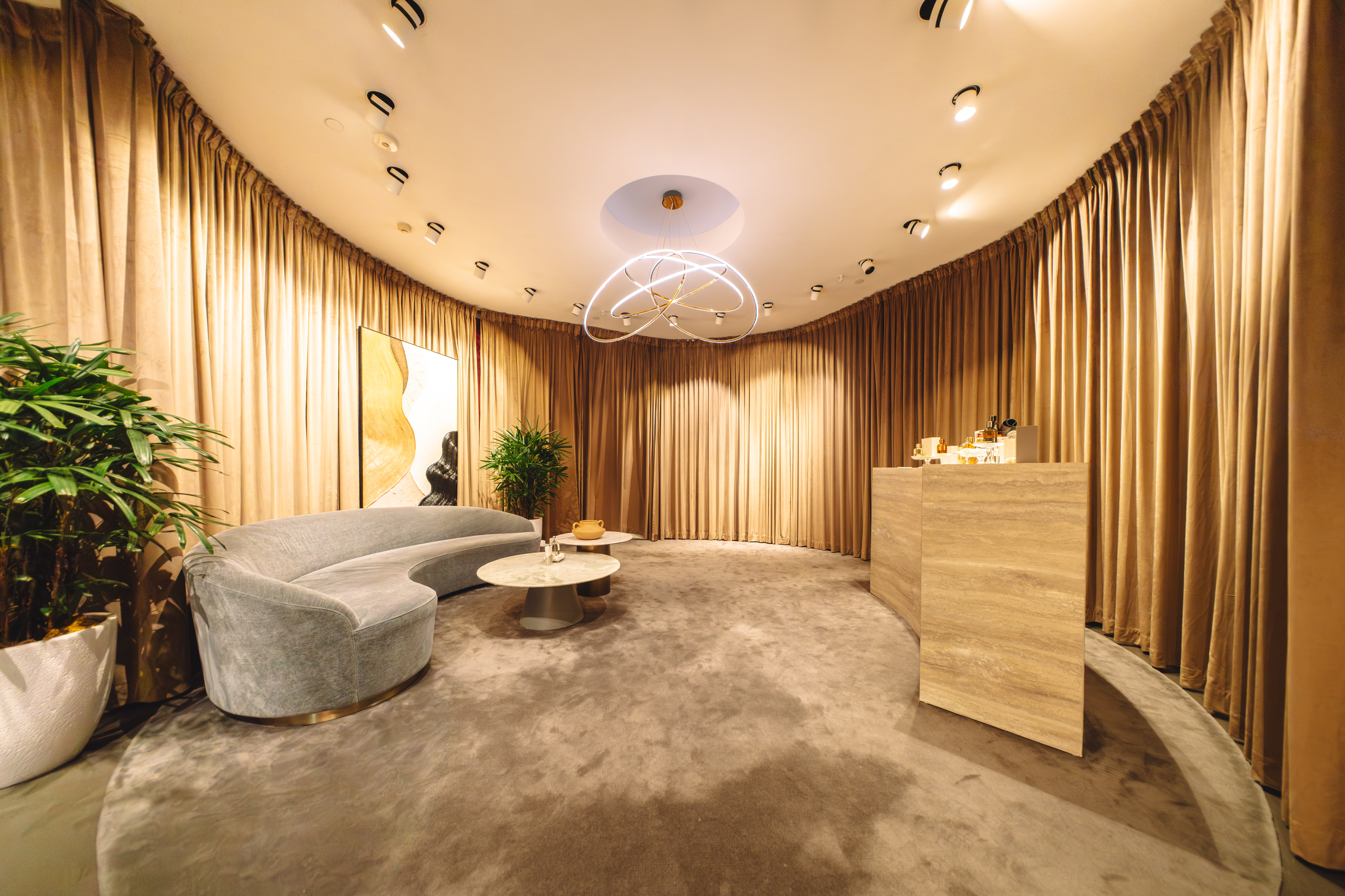 Exclusive Venue - Hong Kong - Signature Lounge